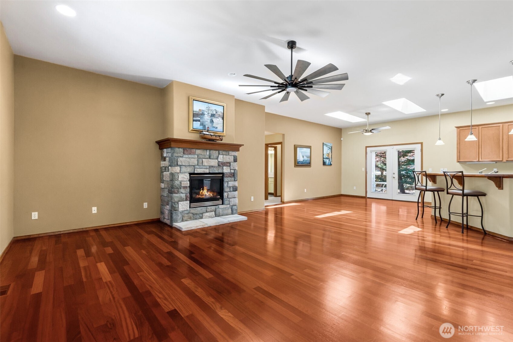 51 E Vine Maple Lane