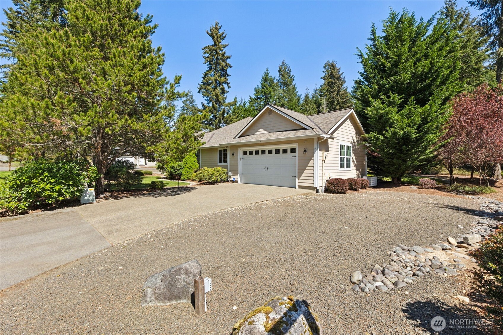 51 E Vine Maple Lane