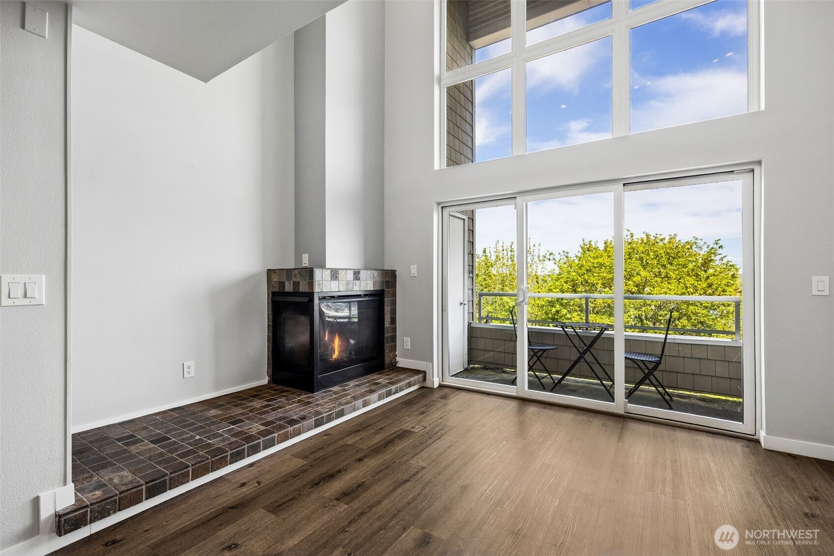 1 Broadway Unit: 302
