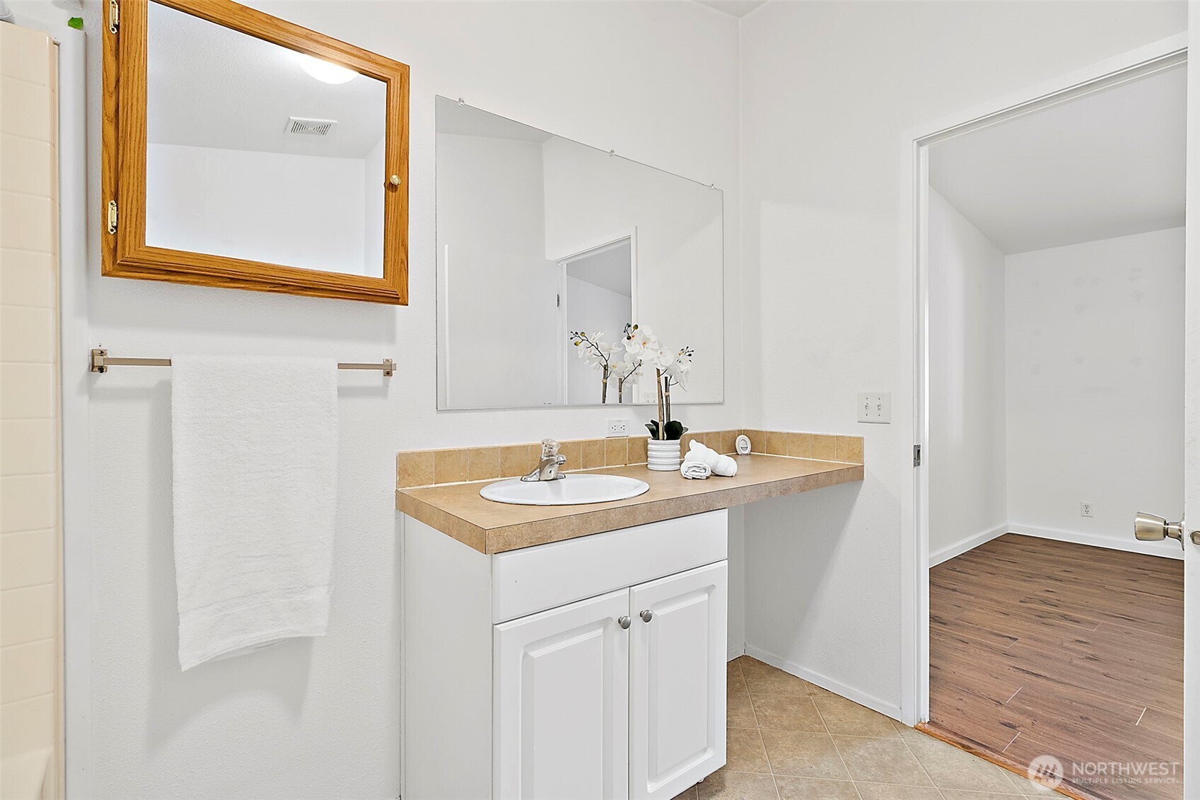 1720 Maple Lane Court Unit: 22