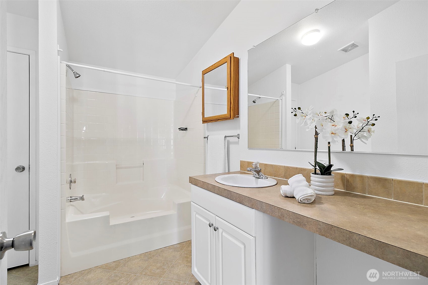 1720 Maple Lane Court Unit: 22