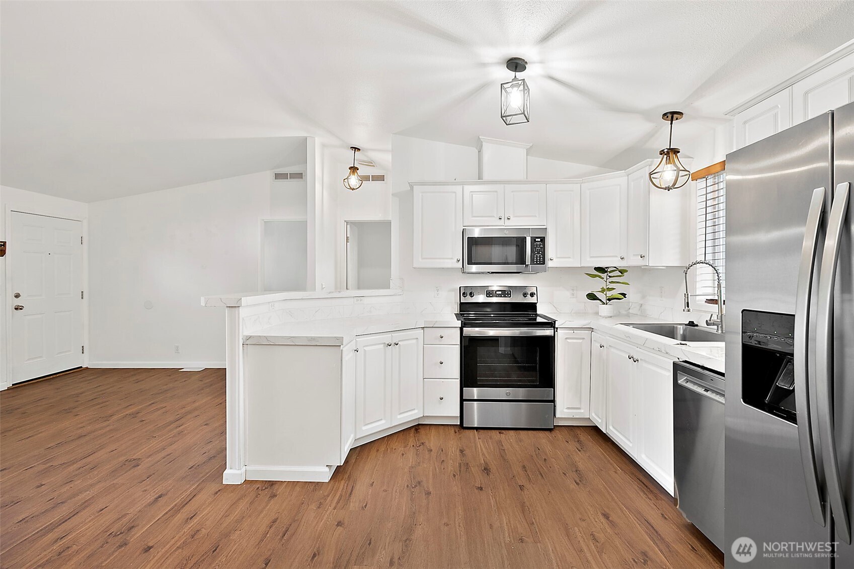 1720 Maple Lane Court Unit: 22