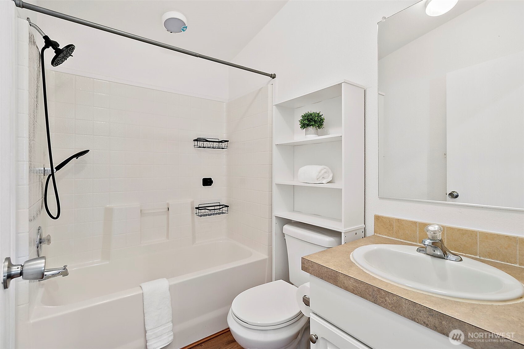 1720 Maple Lane Court Unit: 22