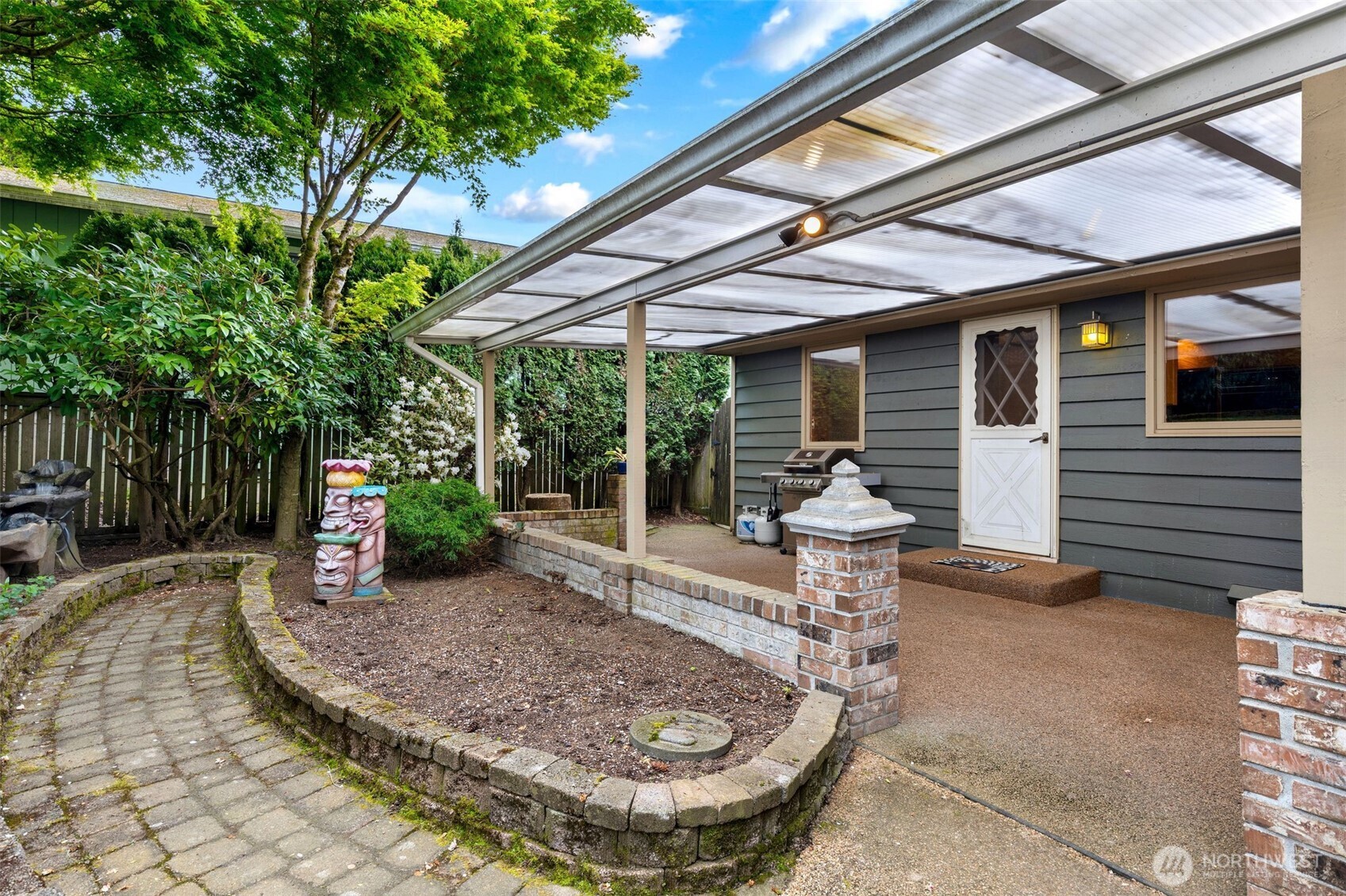 4919 Dogwood Drive