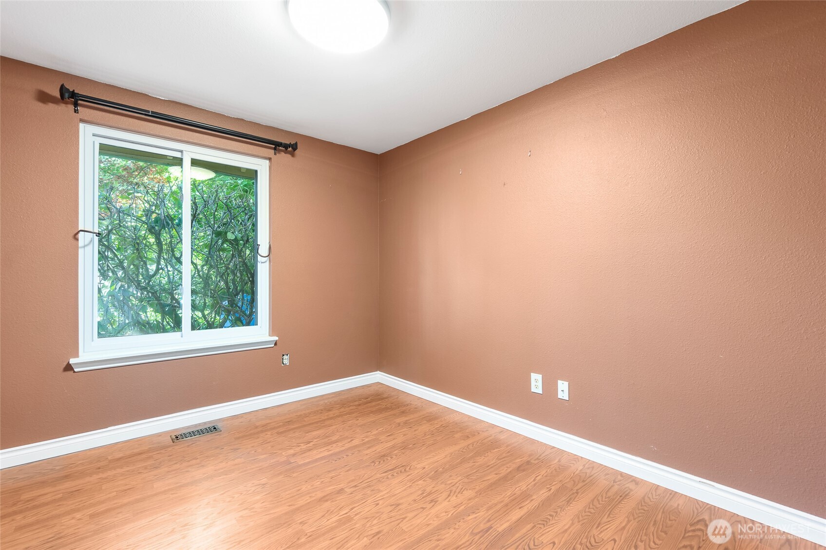 1205 156th Street Ct E