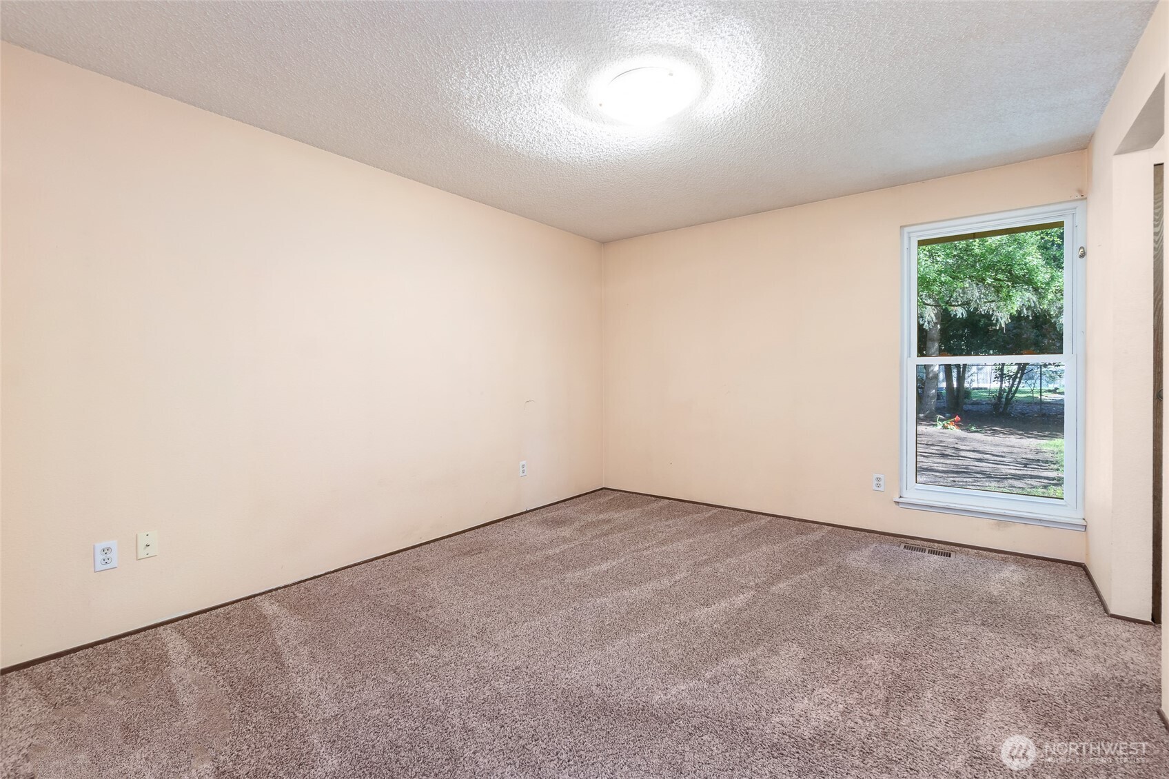 1205 156th Street Ct E