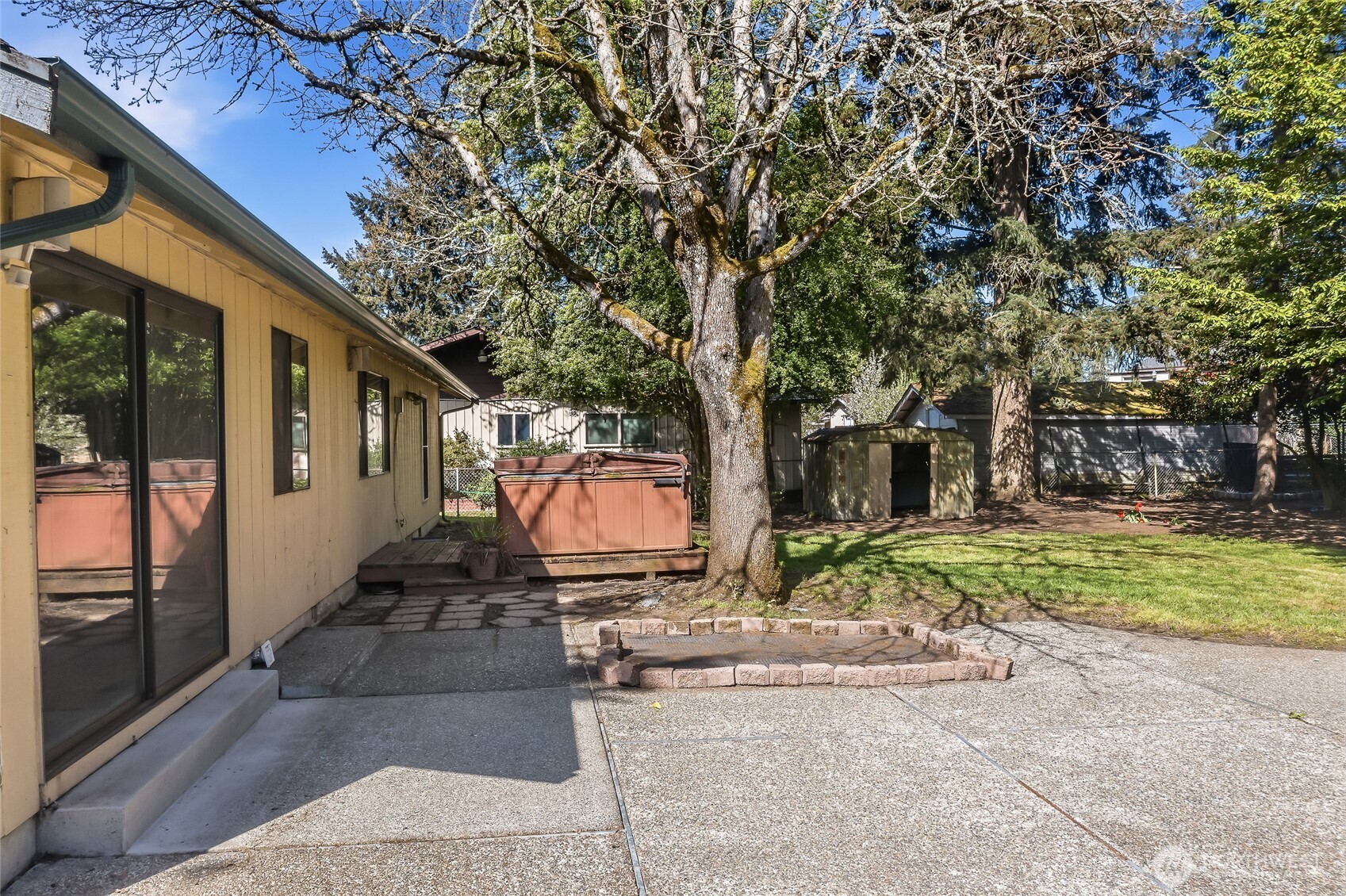 1205 156th Street Ct E