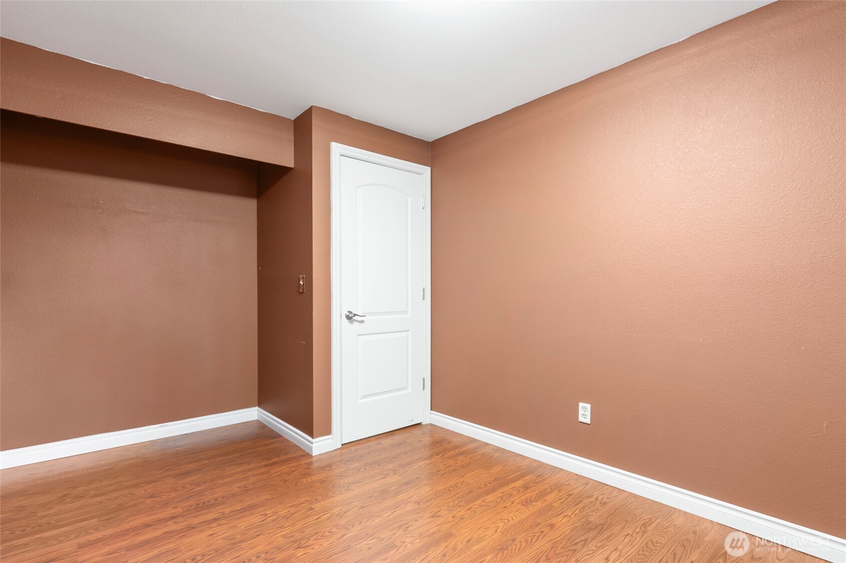 1205 156th Street Ct E
