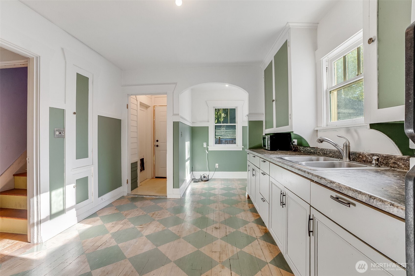 1218 S 4th Street