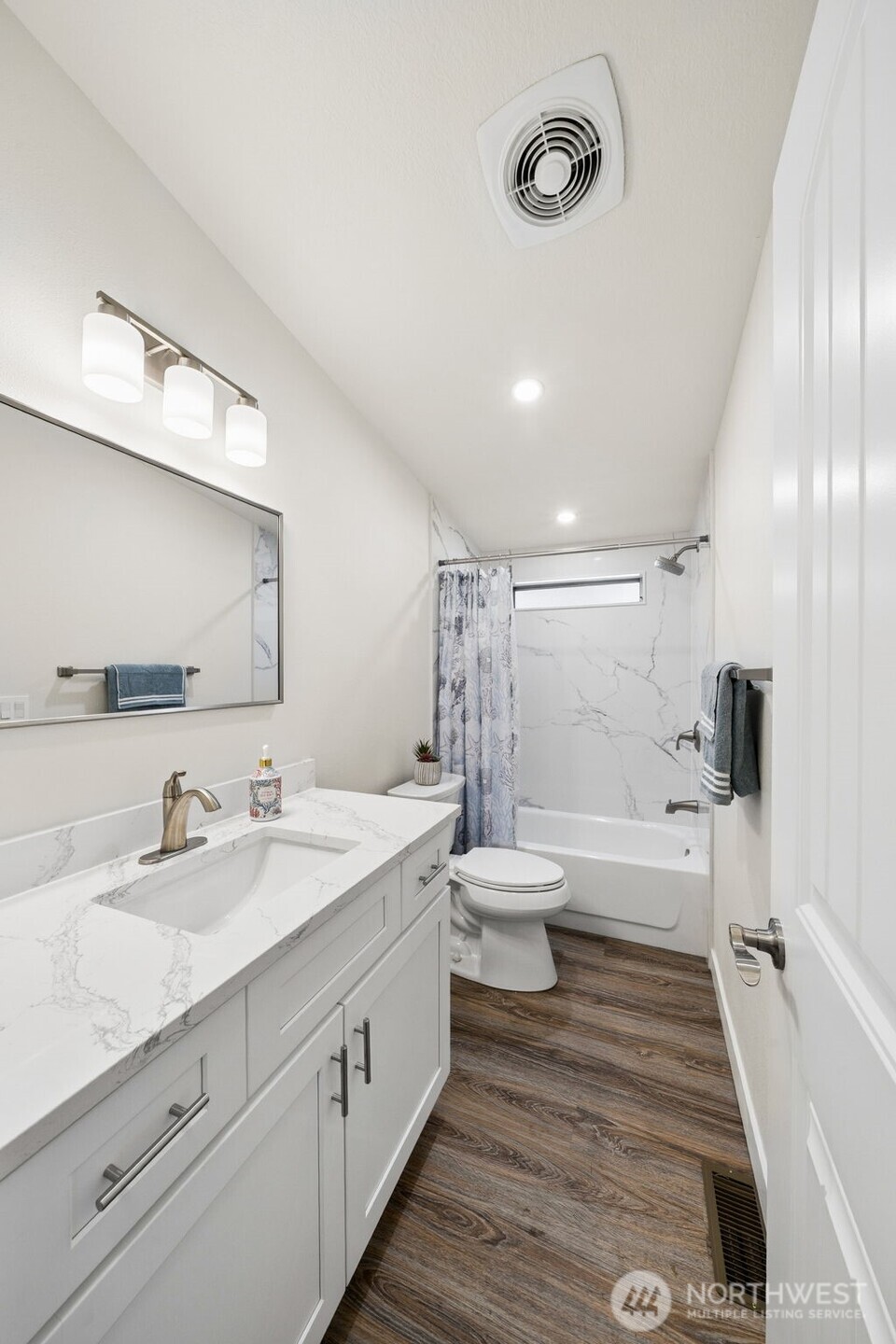 2500 S 370th Street Unit: 170
