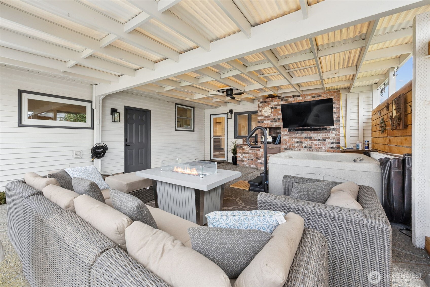2314 Initial Avenue