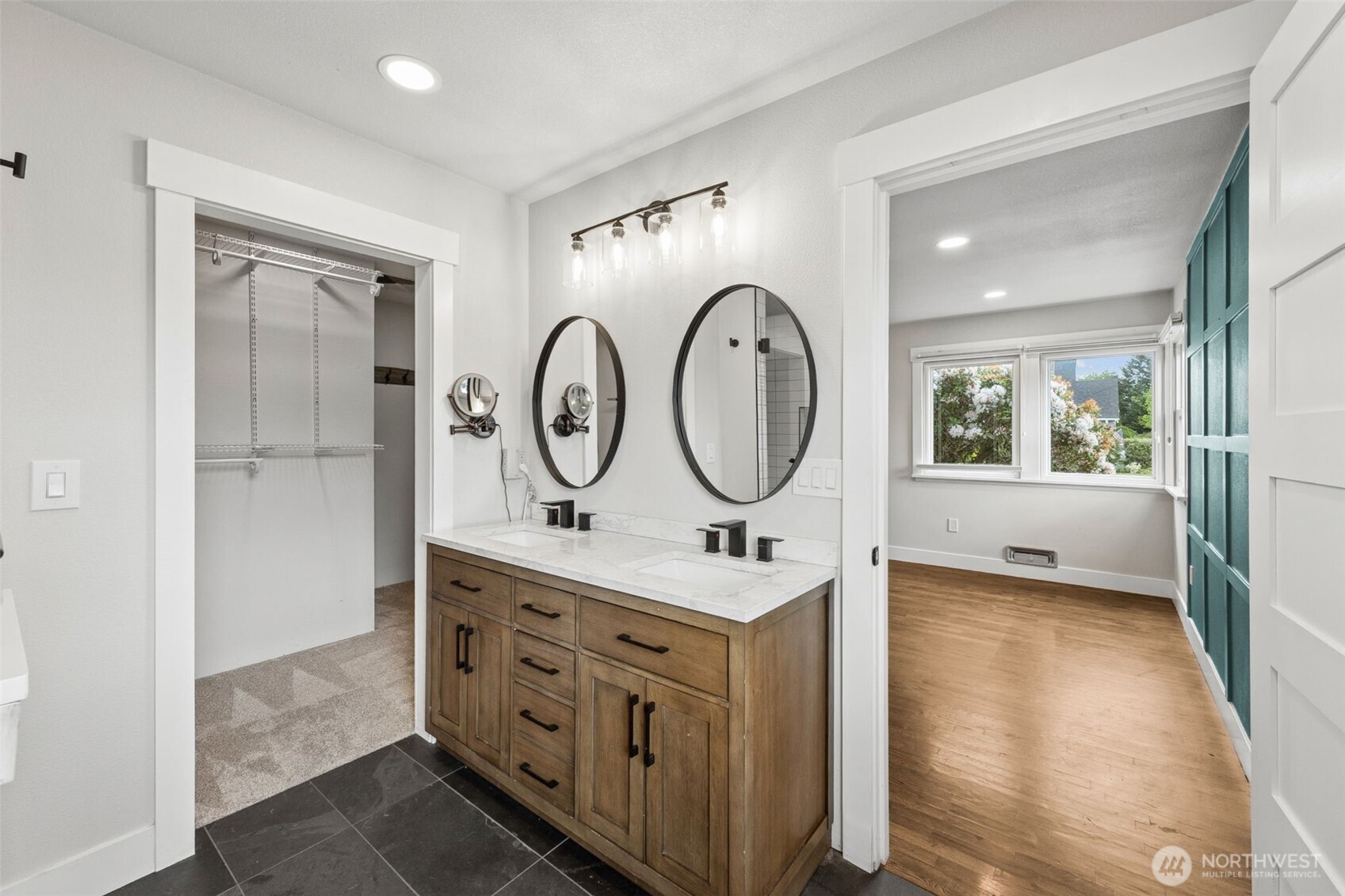 2314 Initial Avenue