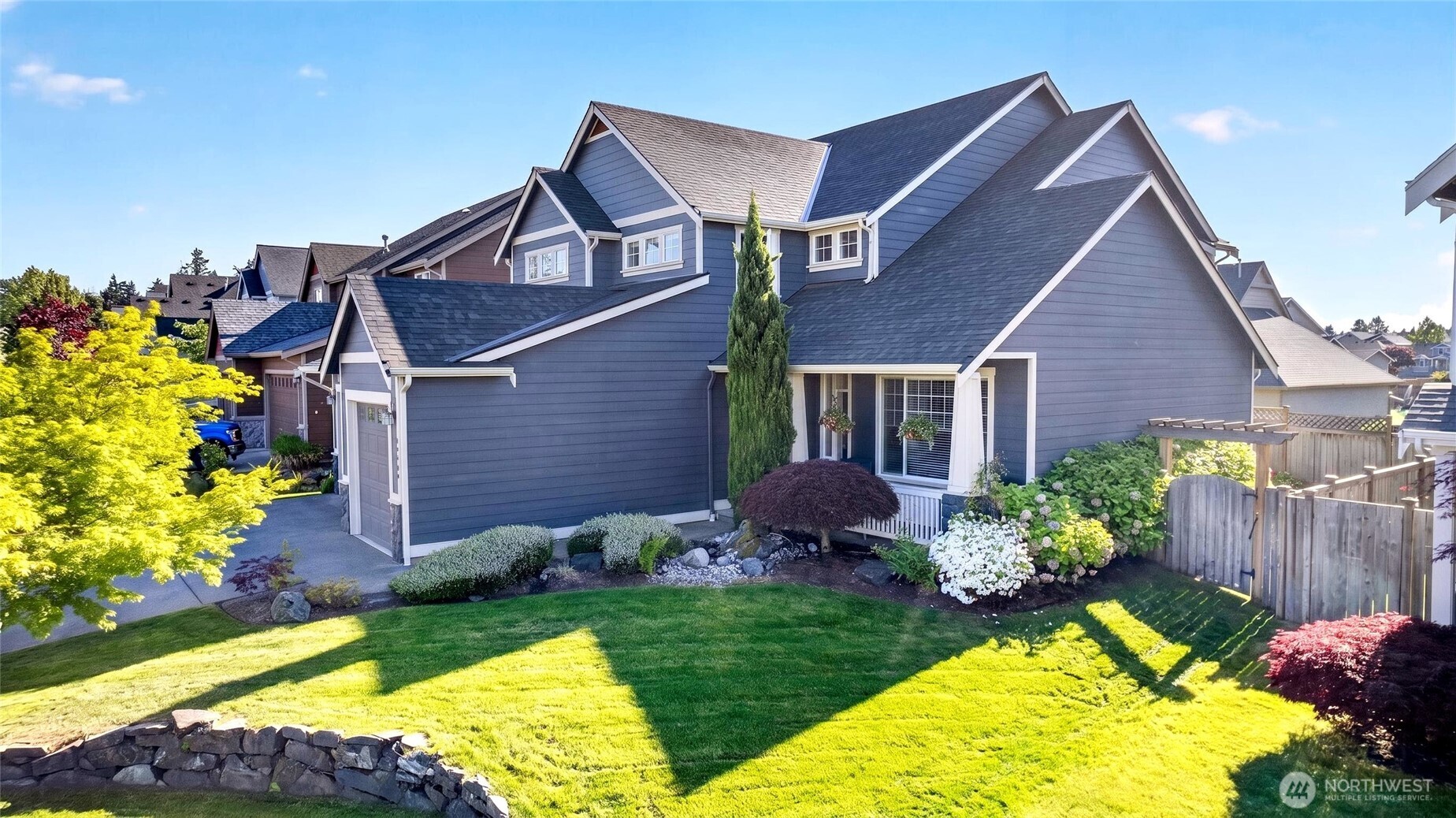 Exceptionally Maintained Home in Morning View Ridge 