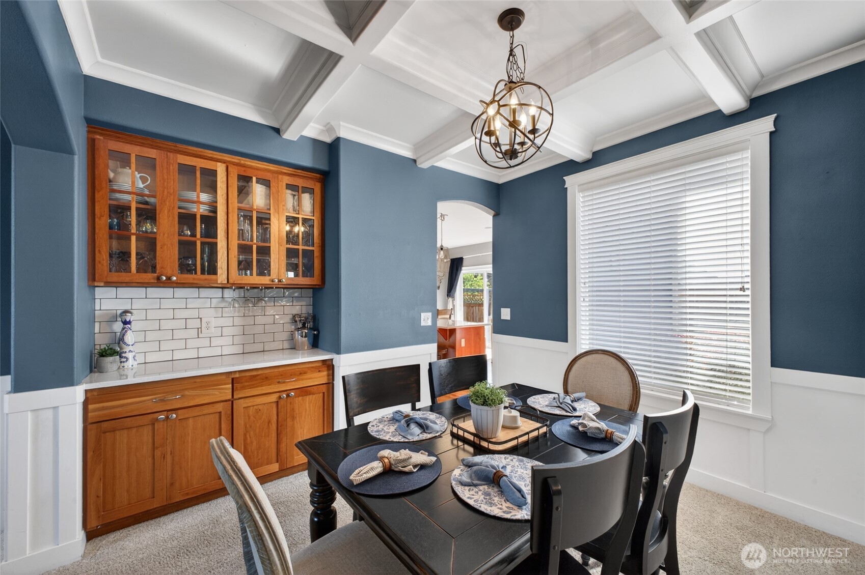 Exceptionally Maintained Home in Morning View Ridge 