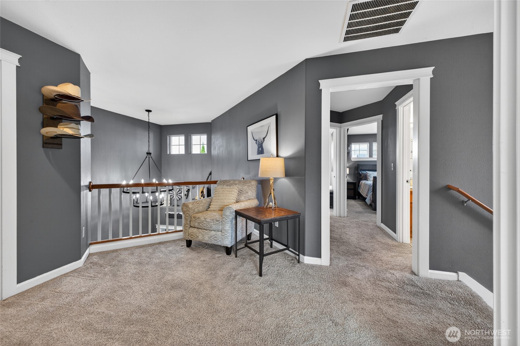 Exceptionally Maintained Home in Morning View Ridge 