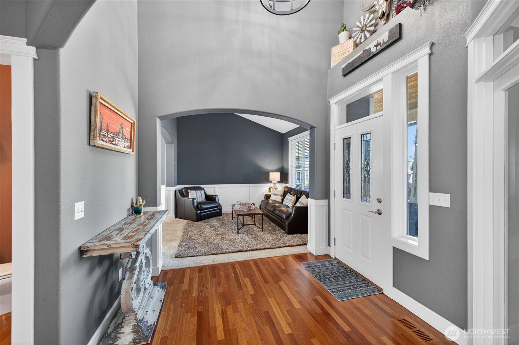 Exceptionally Maintained Home in Morning View Ridge 