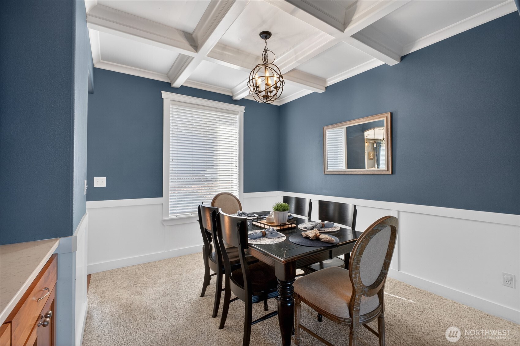 Exceptionally Maintained Home in Morning View Ridge 