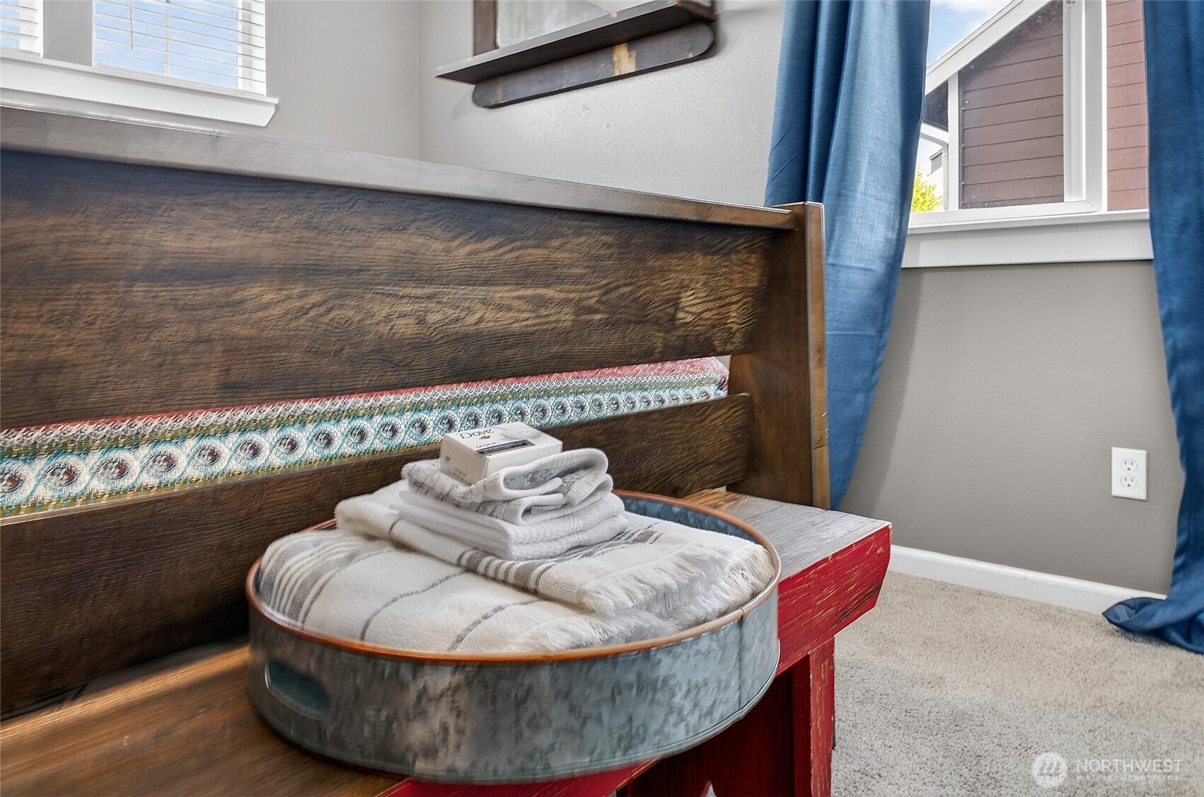 Exceptionally Maintained Home in Morning View Ridge 