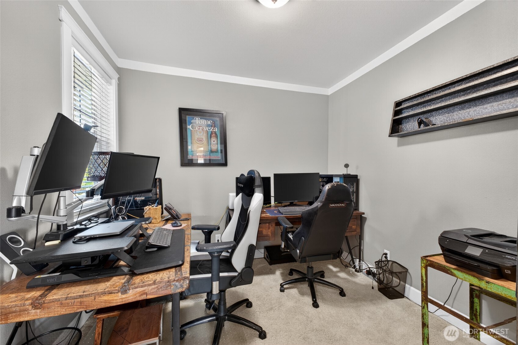 Exceptionally Maintained Home in Morning View Ridge 