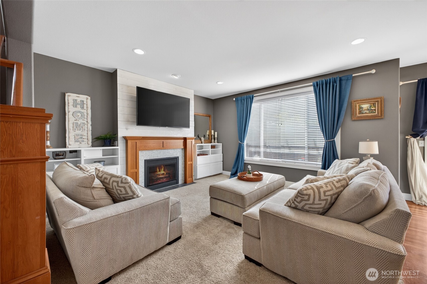 Exceptionally Maintained Home in Morning View Ridge 