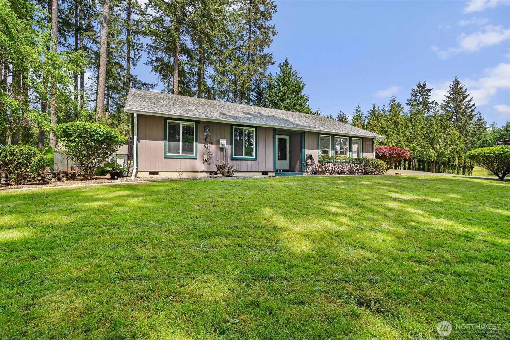 414 Chilvers Rd