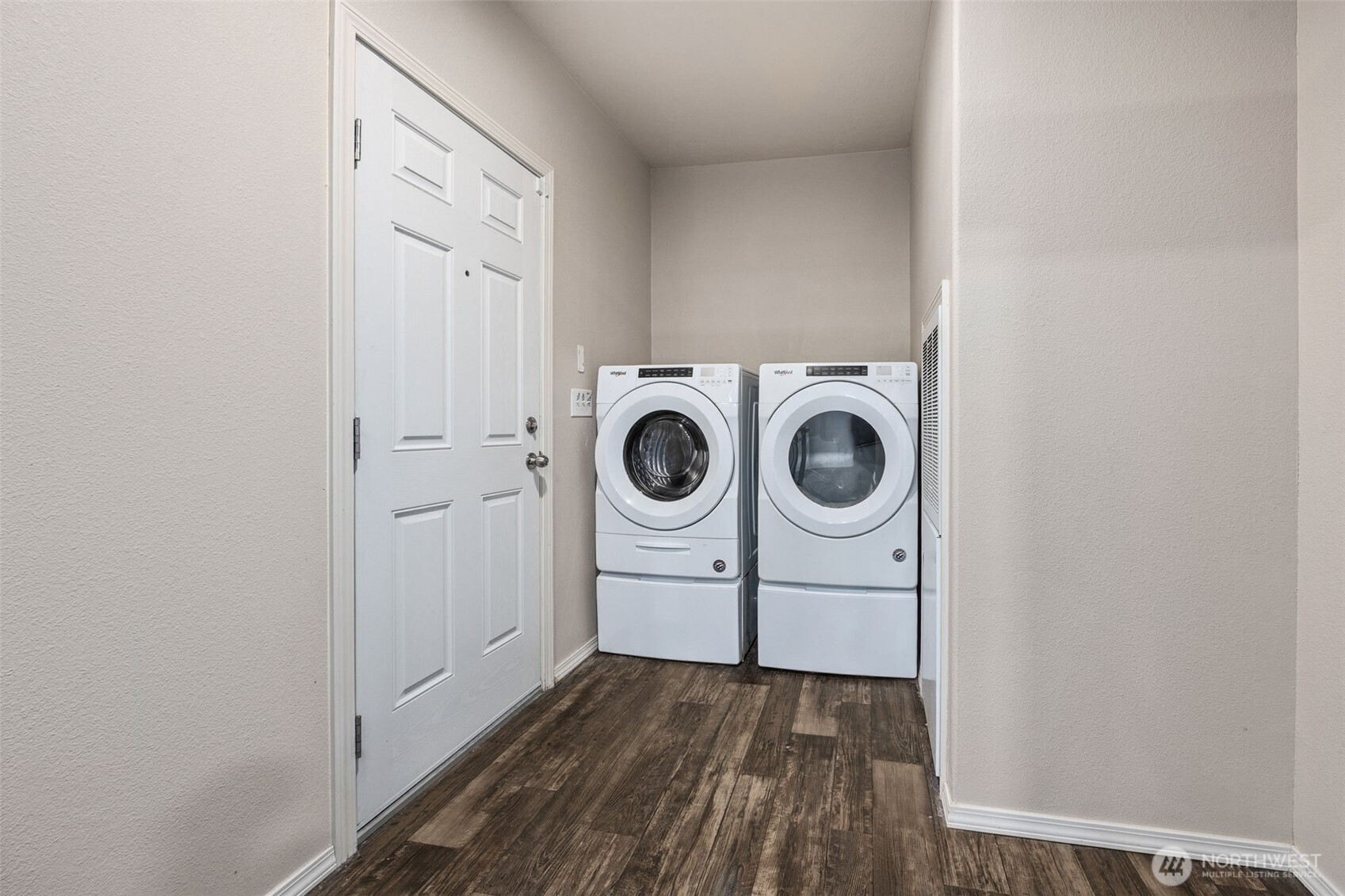 1720 Maple Lane Unit: 1