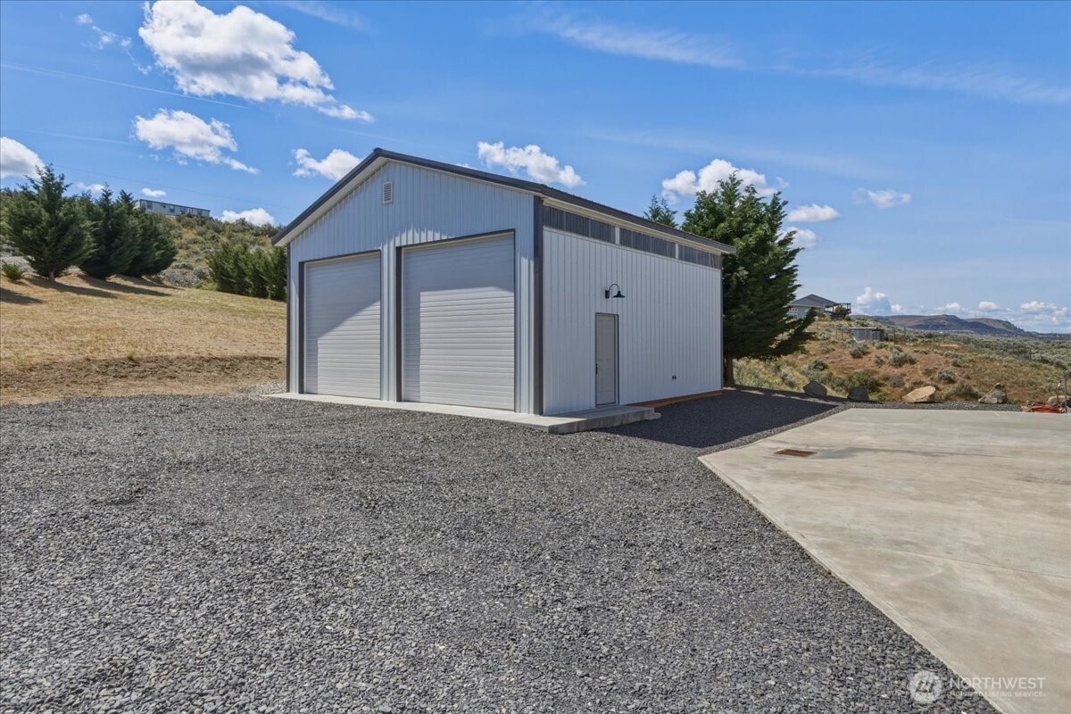 4265 Plum Pt. E