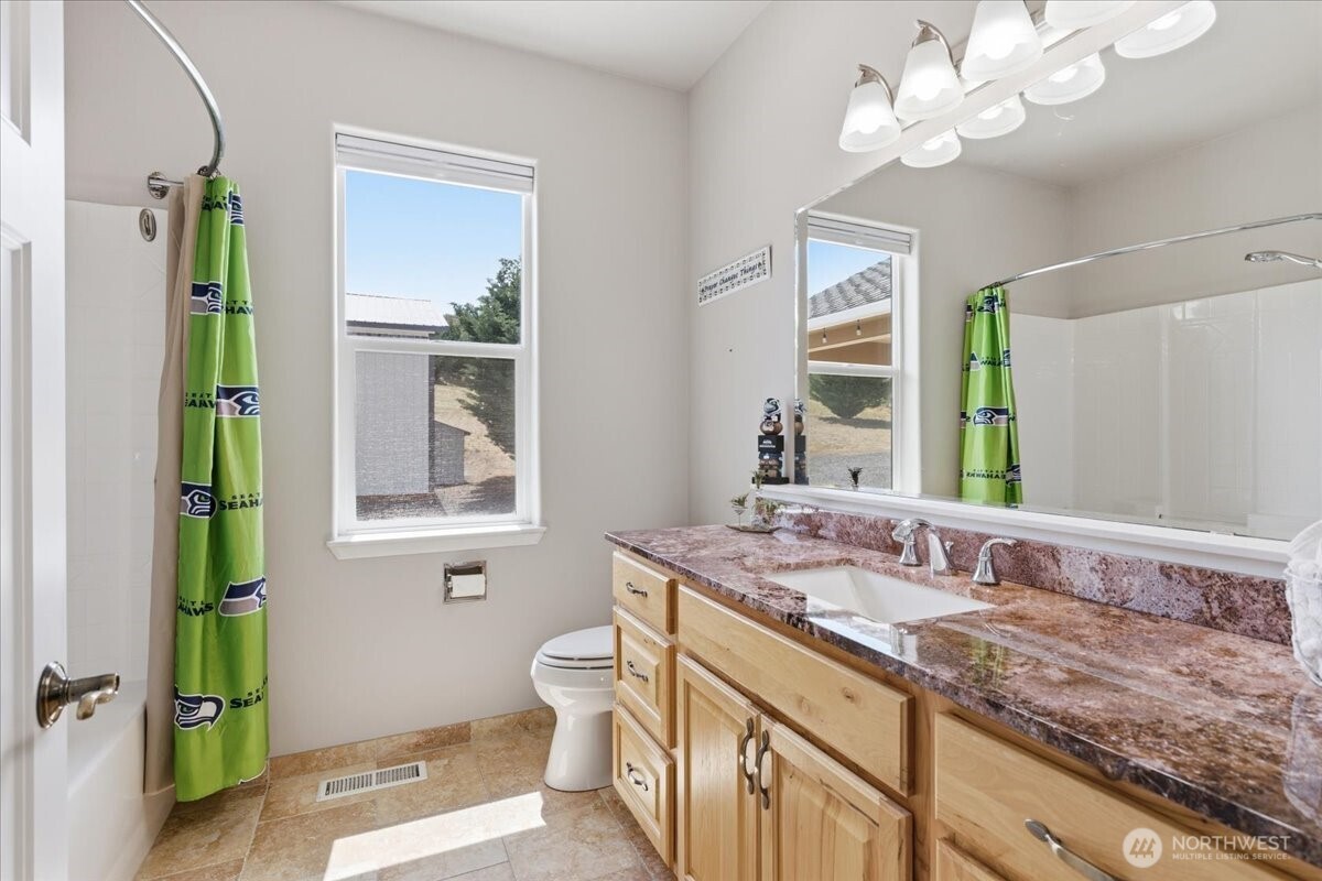 4265 Plum Pt. E