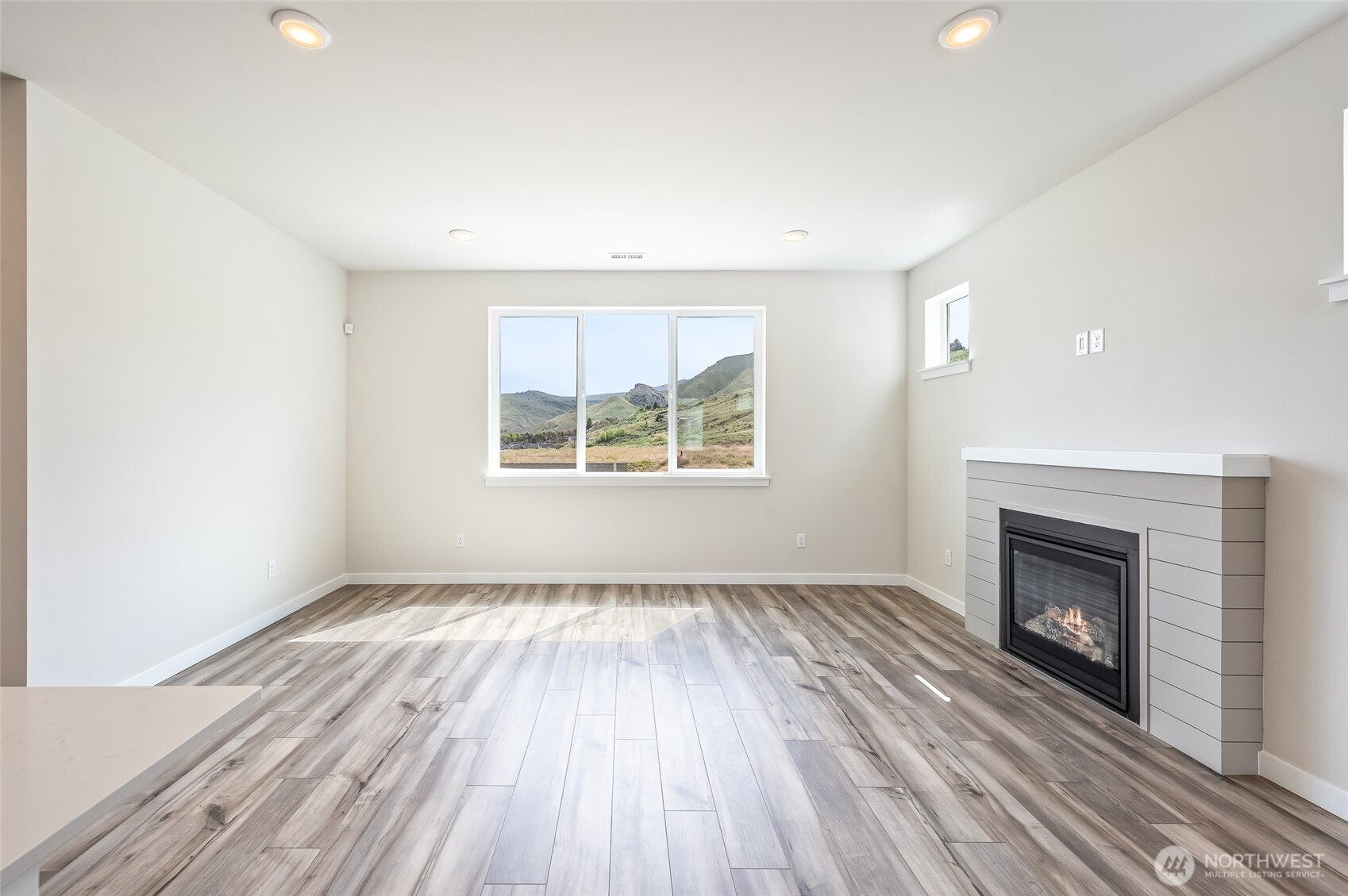 2114 Plumridge Court