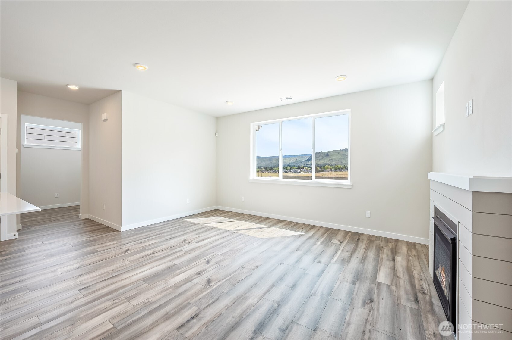 2114 Plumridge Court