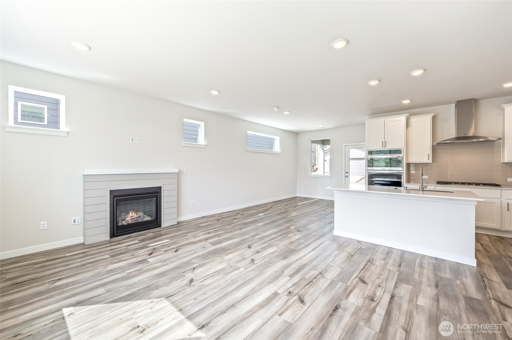 2114 Plumridge Court