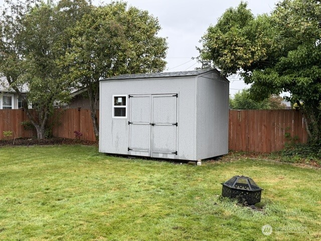 1609 W Pioneer Avenue