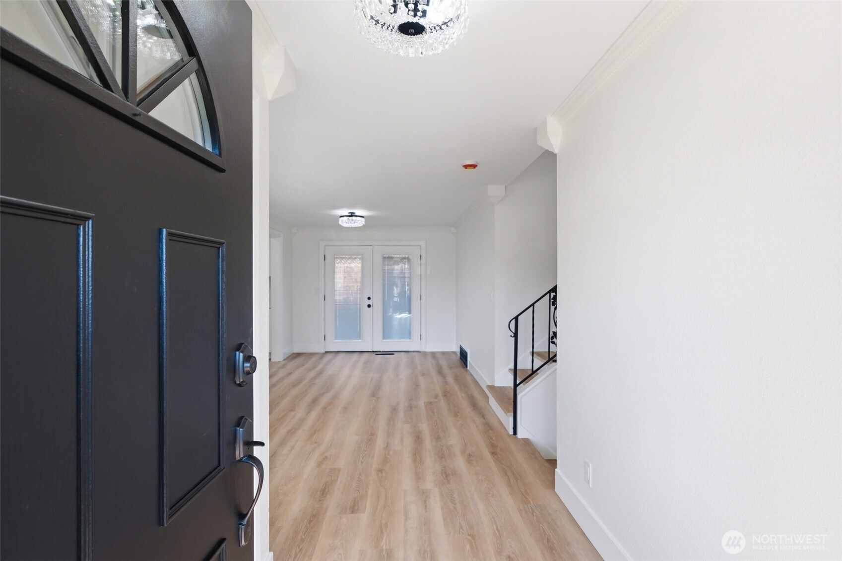 1813 S 244th Place