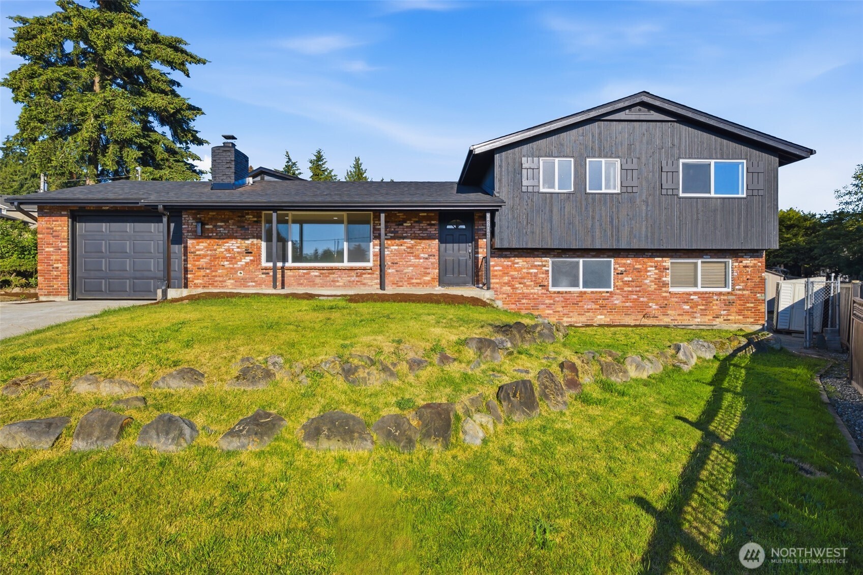 1813 S 244th Place