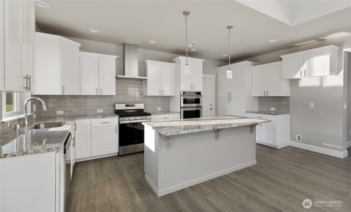 22854 61st Street E Unit: 303