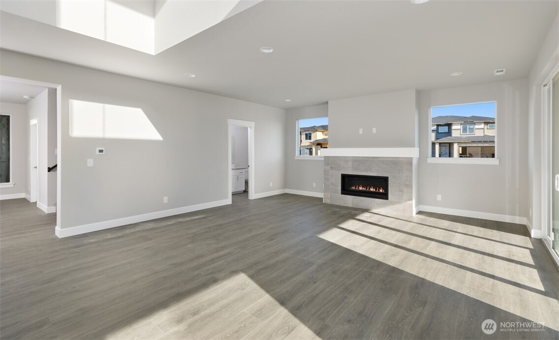 22854 61st Street E Unit: 303