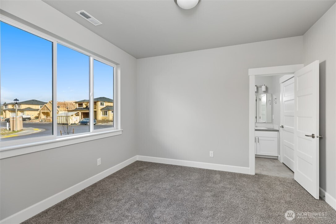 22854 61st Street E Unit: 303