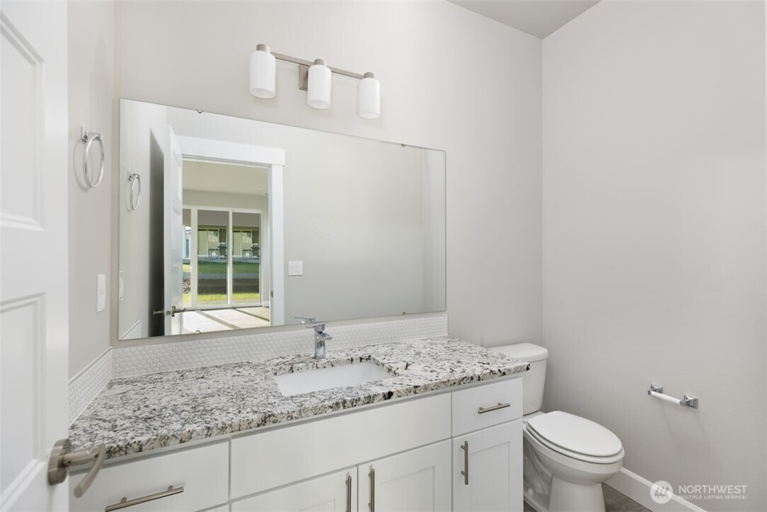 22854 61st Street E Unit: 303