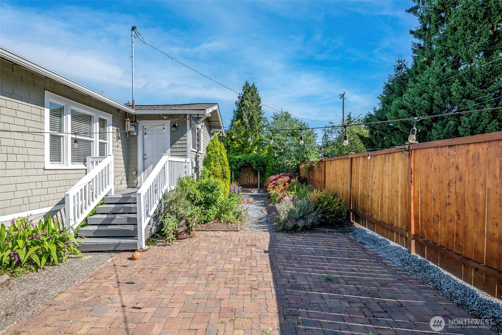 1716 E Main Street
