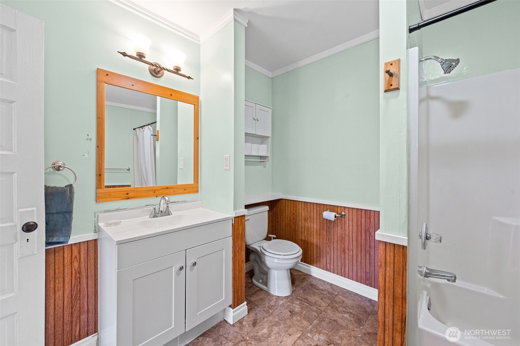 706 3rd Street SW