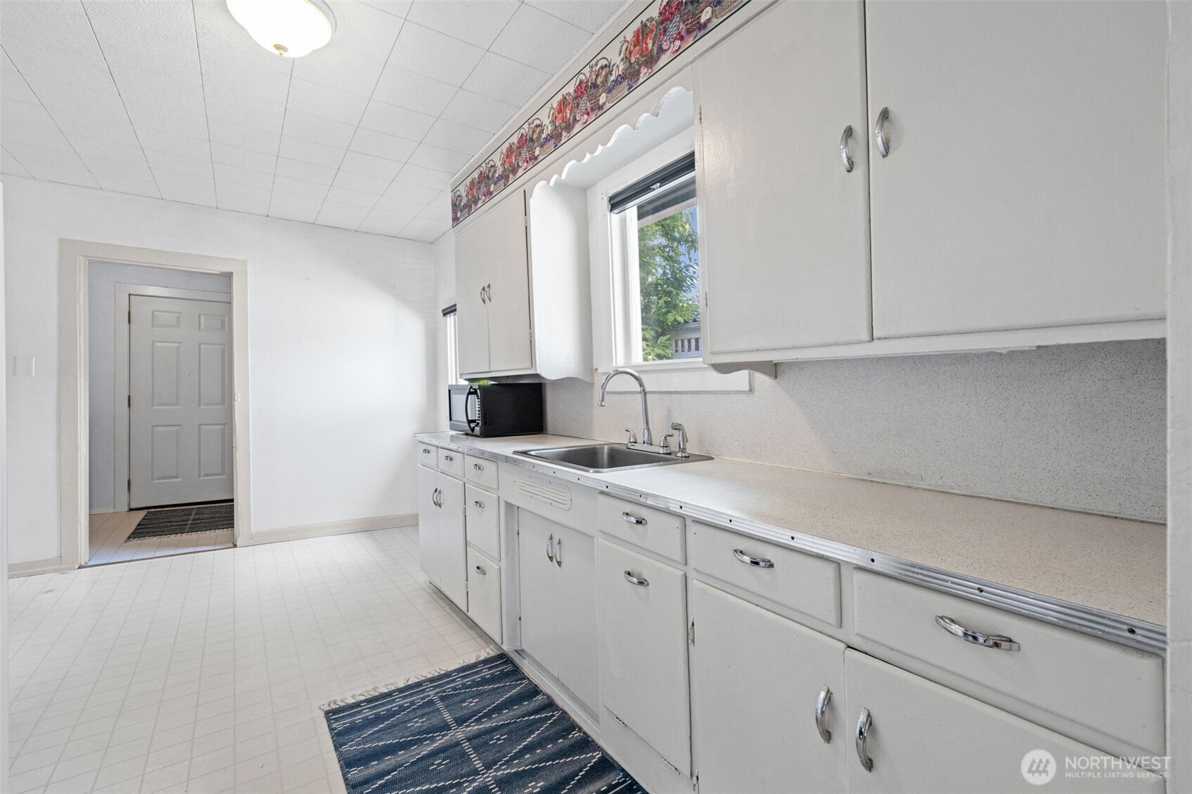 706 3rd Street SW
