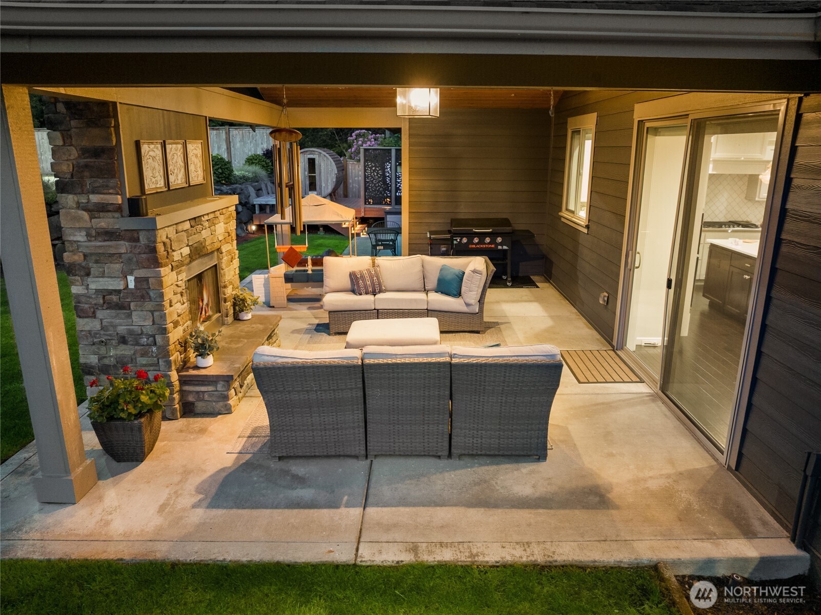 2015 186th Avenue E