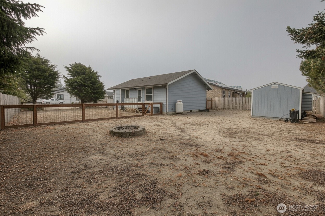 414 Salina Cruz Avenue SW