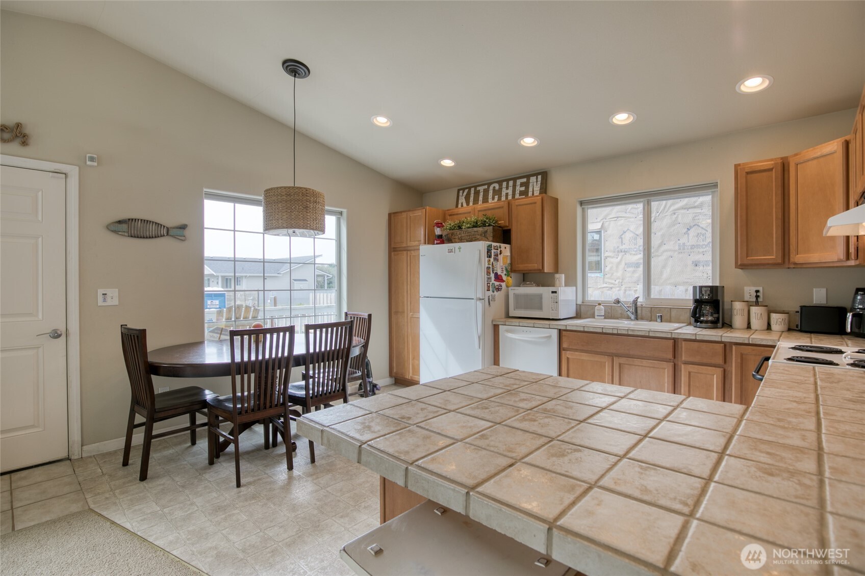 414 Salina Cruz Avenue SW