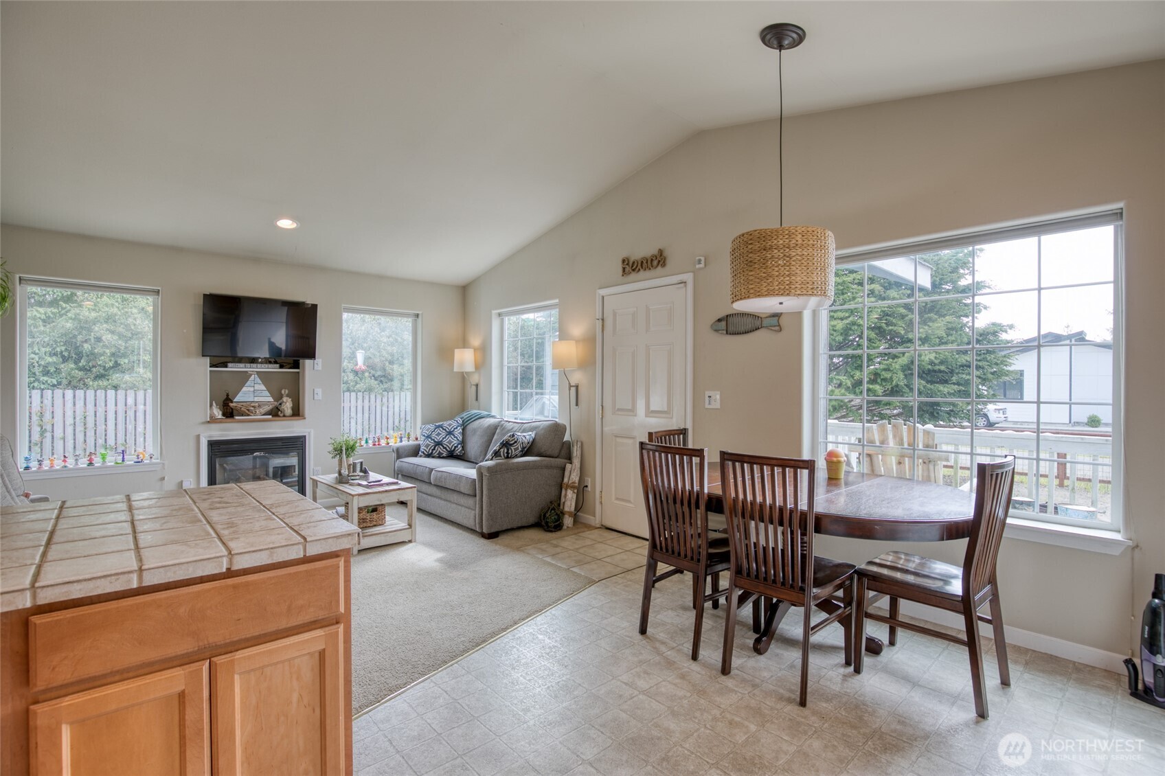 414 Salina Cruz Avenue SW