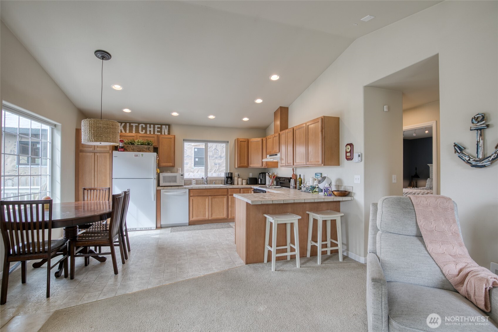 414 Salina Cruz Avenue SW