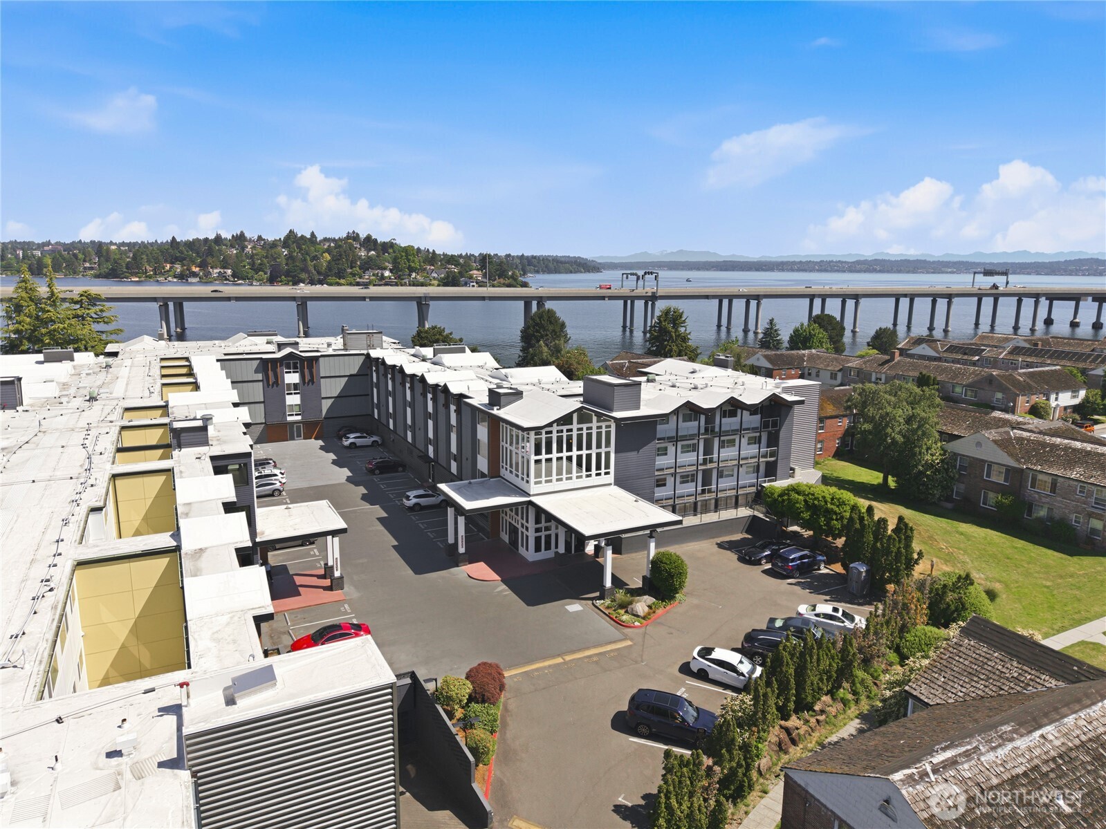 2500 Canterbury Lane E Unit: 204
