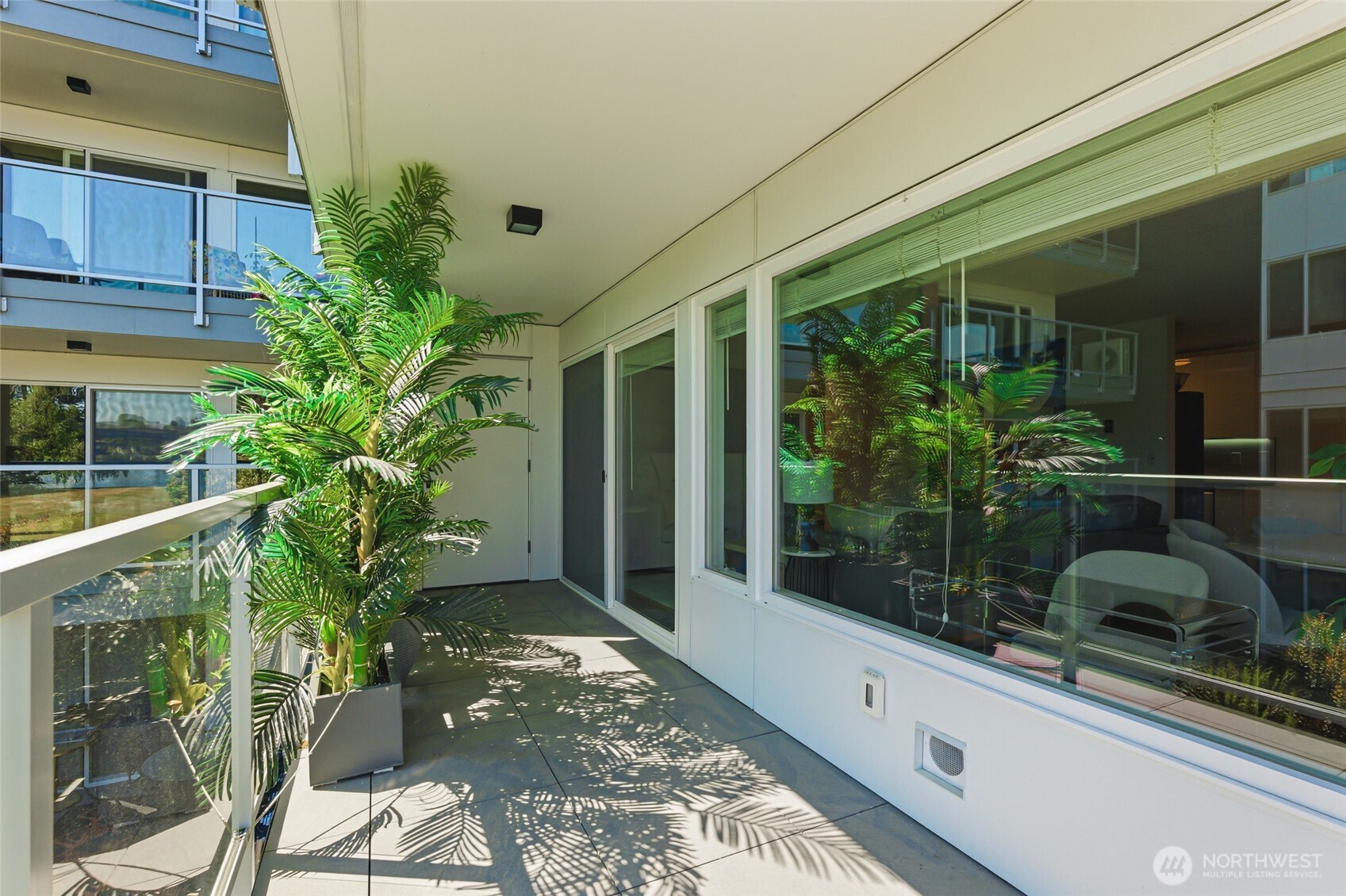 2500 Canterbury Lane E Unit: 204