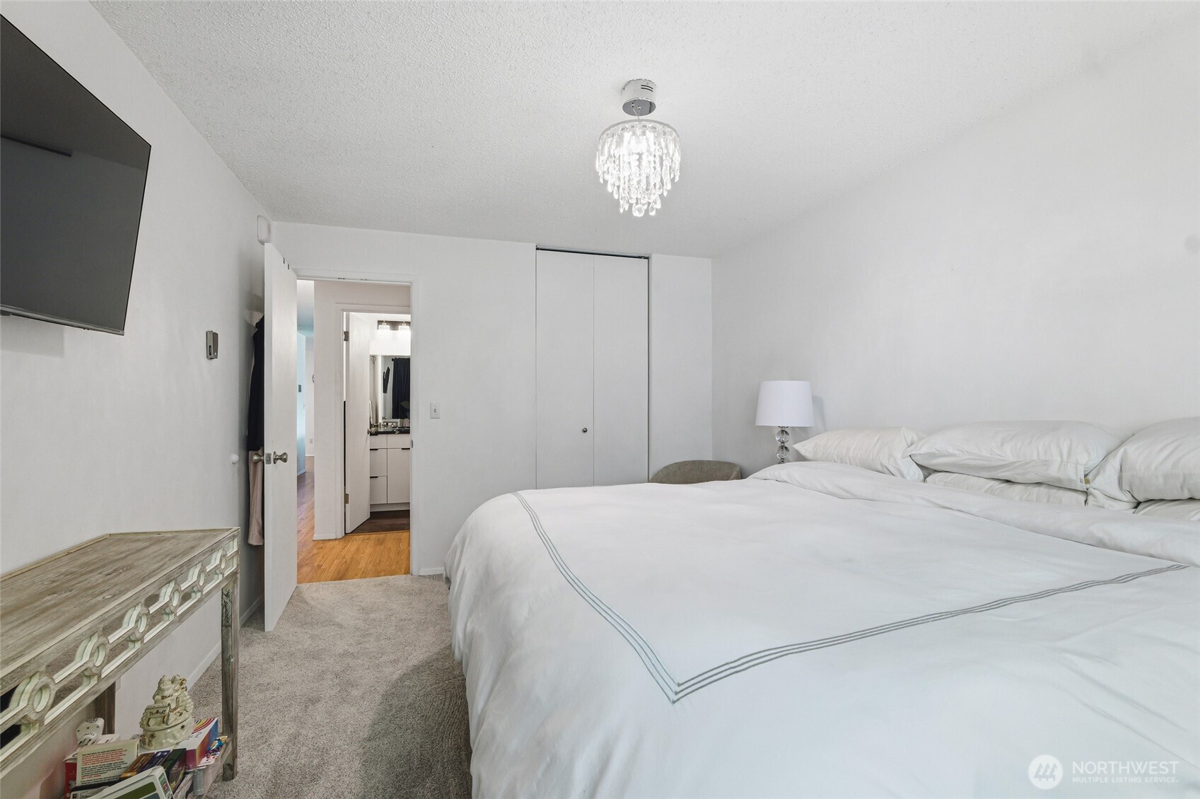 2500 Canterbury Lane E Unit: 204