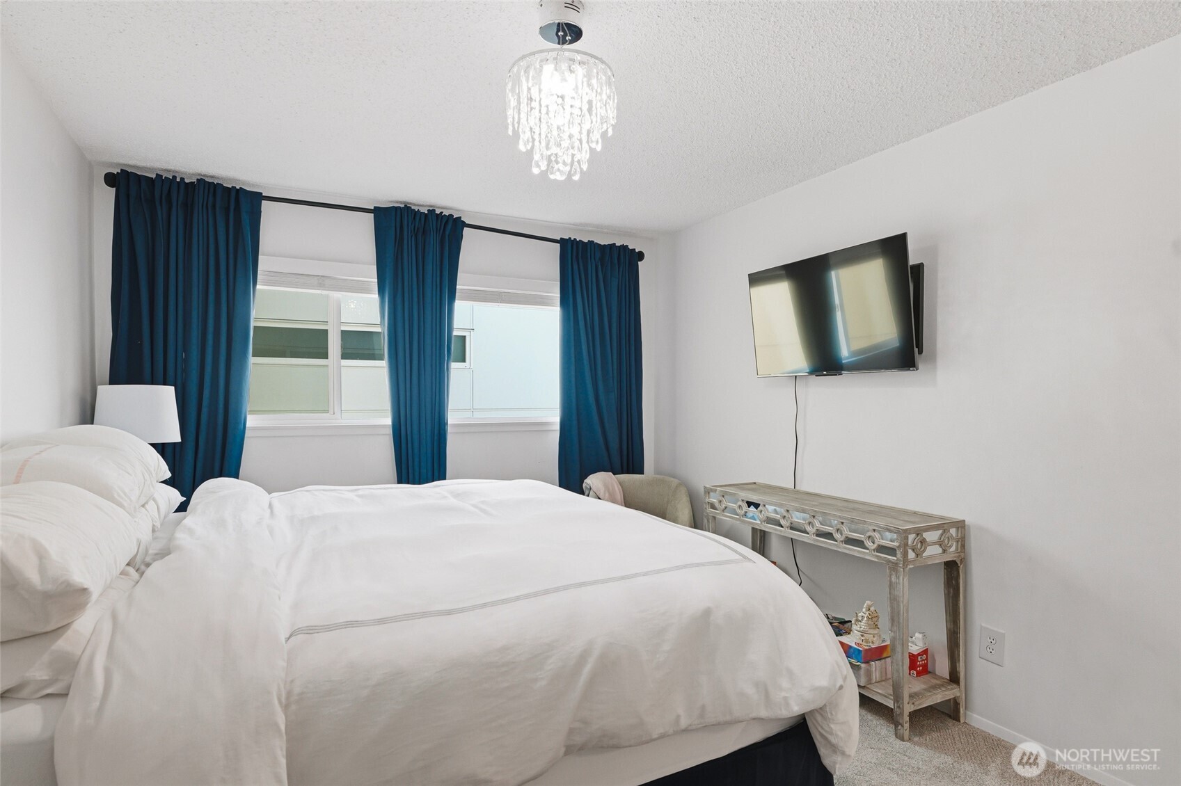 2500 Canterbury Lane E Unit: 204
